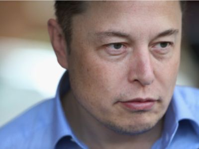 馬斯克引眾怒！美國多地爆發抗議，呼籲“特斯拉(TSLA.US)下架”