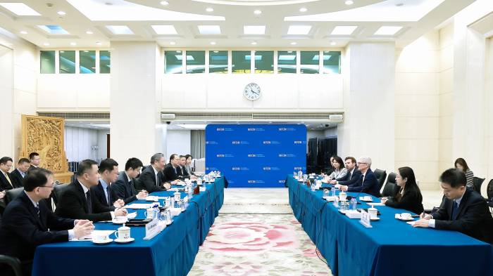 王文濤部長與蘋果公司CEO庫克、高通公司總裁兼CEO安蒙會面 - 圖2
