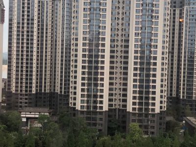 中指研究院：1-4月TOP100企业拿地总额3608亿元 同比增长26.6%
