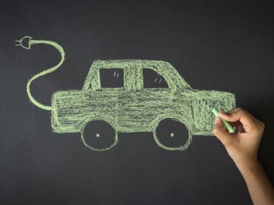 崔東樹：4月全國汽車市場走勢分化 呈現乘強商弱走勢