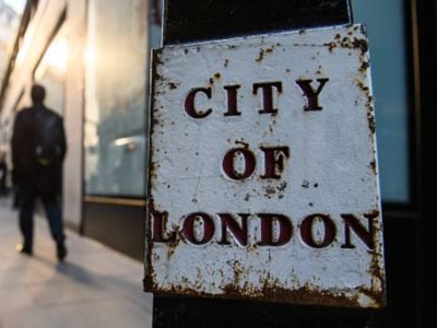 英国4月通胀飙升削弱降息预期 英镑与国债收益率同步跳涨