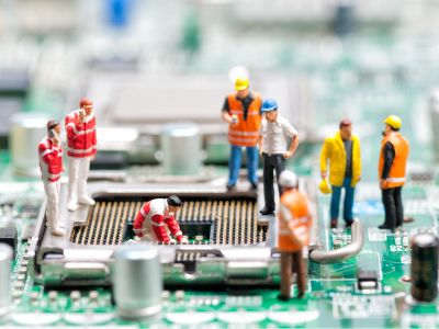 集邦諮詢：AI需求刺激企業級SSD增長 預計2025年第三季NAND Flash價格有望上漲