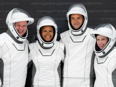 馬斯克罕見披露：SpaceX今年營收或達155億美元