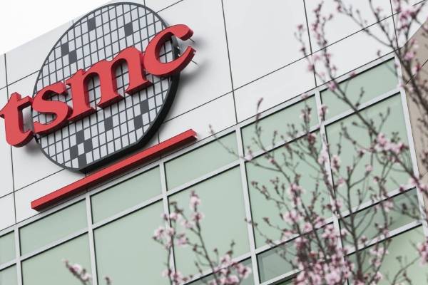 新臺幣大漲引發出口擔憂，臺積電將向海外子公司注資100億美元，爲史上規模最大