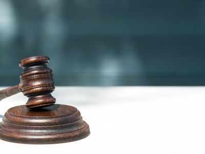 中國證監會嚴肅查處財務造假案件 首次對配合造假方同步追責