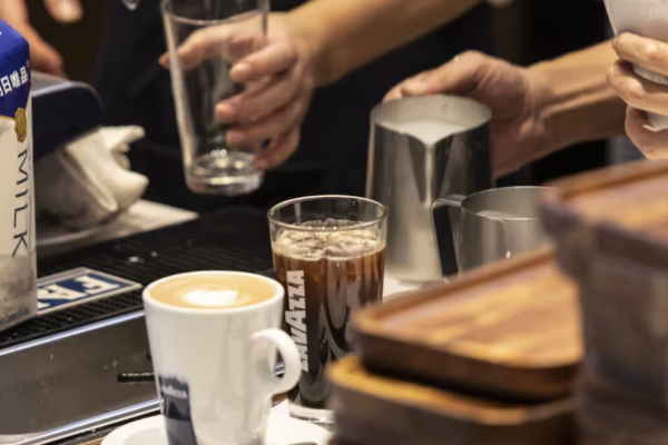 咖啡品牌Lavazza：咖啡豆天價，都是對沖基金炒出來的