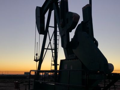 高盛上调2025年油价预期：供应担忧取代衰退风险，布油预测上修至66美元