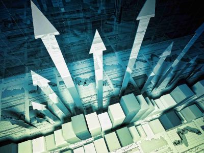 国家移民管理局：上半年免签入境外国人1364万人次 同比上升53.9%