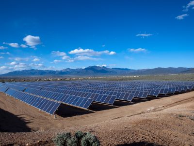 集邦諮詢：6月光伏行業簽約/規劃、開工及投產項目總規模超42GW