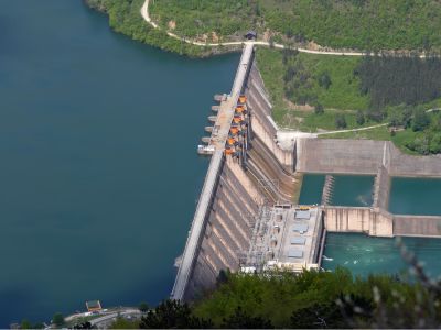 国家能源局：截至6月底全国水电累计装机容量达4.4亿千瓦