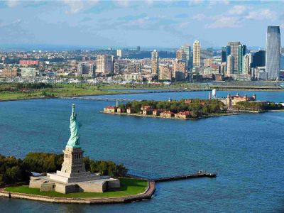 26万非农就业凭空蒸发！美国统计体系陷信任崩塌：调查回复率跌破60%