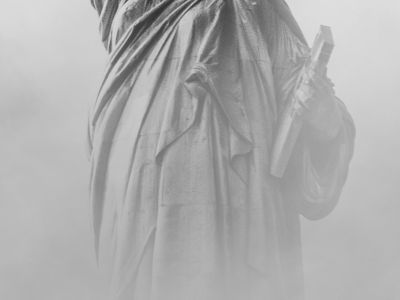 流动性风险显现？美财政部加大发行短期国债 资金撤离美联储逆回购工具