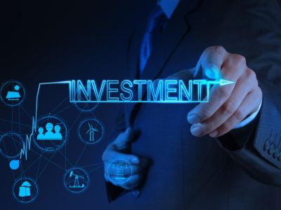 嘉信理财：“25个基点”对金融资产“最有利” 大幅降息或引发恐慌