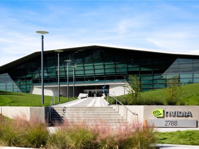 市场监管总局：英伟达(NVDA.US)违反反垄断法 依法决定实施进一步调查