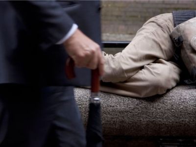 标普500逆势飙升32%！高盛：劳动力成本降温成企业利润“隐形推手”
