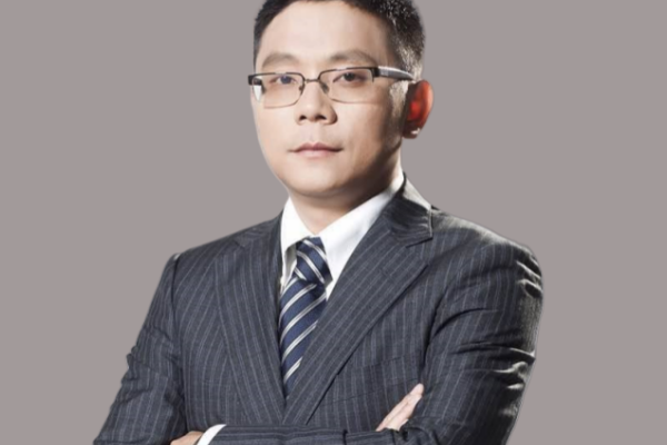 董承非、谢治宇最新观点：大行情存在局部泡沫正常，希望是慢牛，大类资产面临三个挑战