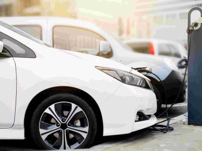 中國汽車流通協會：2025年9月中國汽車經銷商庫存預警指數爲54.5%