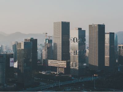 李家超：創新科技、金融貿易、基建聯通三軌並進 共建世界級一流灣區