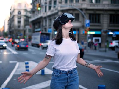 Omdia：VR头显应用场景仍属小众领域 AR智能眼镜正成为新焦点