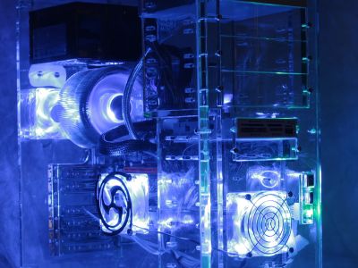 从单纯“挖矿”到AI数据中心园区 比特币矿企们蹭上AI超级风口