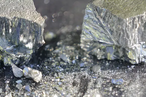 北方稀土Q3净利润同比增长69.48%，营收增33.32% | 财报见闻