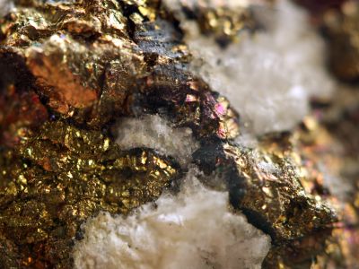 金价回调,黄金还值不值得投?达里奥这样说