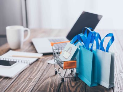 今年假日季，美国消费者或将为关税多付286亿美元