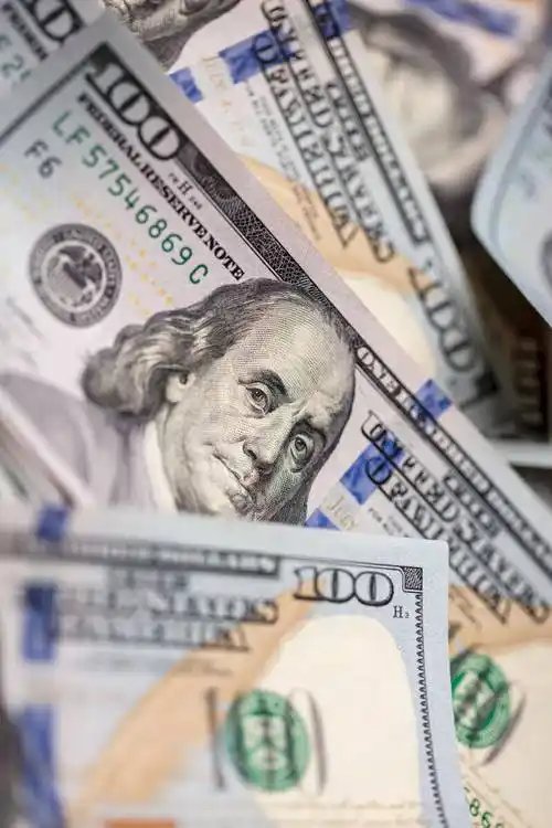 美元100再“闯关”：推演和影响