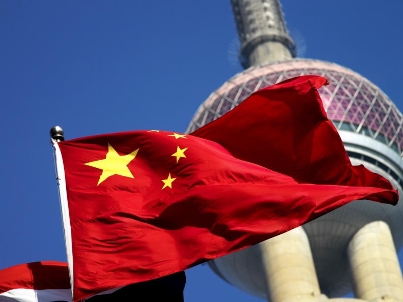 证监会副主席李明：坚决防止市场大起大落、急涨急跌