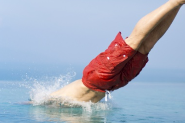 市值蒸发6000亿！信仰动摇、机构观望，比特币 “减半后暴跌”的魔咒应验了？