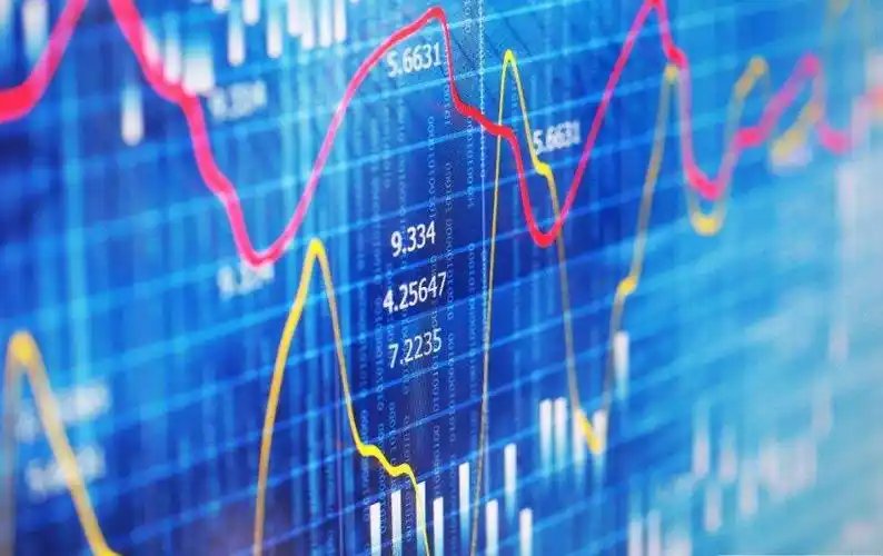 A股低开，创业板跌0.14%，AI软硬件下挫 ，港股高开，锂电池走强