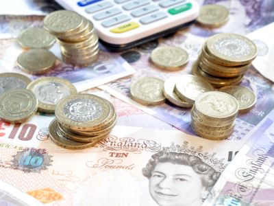 “美元微笑”创立者警告英国税收已过“临界点”，英镑或面临“断崖式”暴跌