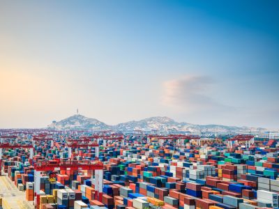 香港第三季港口货物吞吐量为4130万公吨 同比下跌5.6%