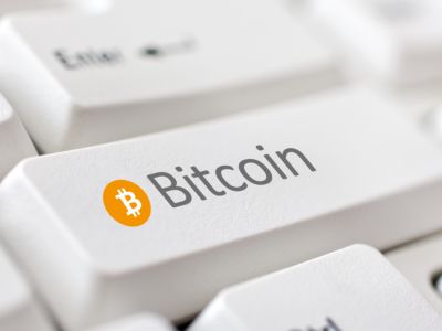 恐慌情绪席卷市场 但这一关键指标创历史新高 比特币迎来重大买入机会？