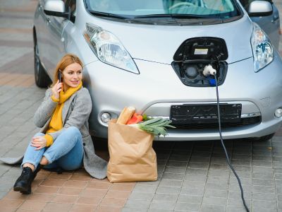 崔东树：11月A股汽车整车上市公司市值达9623亿元规模 环比降6% 同比增4%