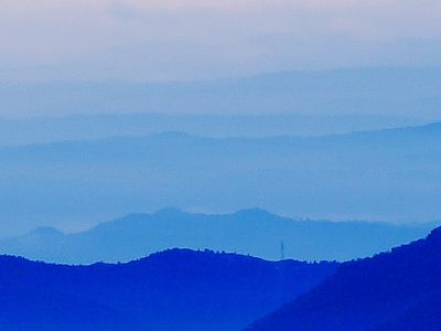 美国9月消费者支出停滞 通胀压力下经济动能显露疲态