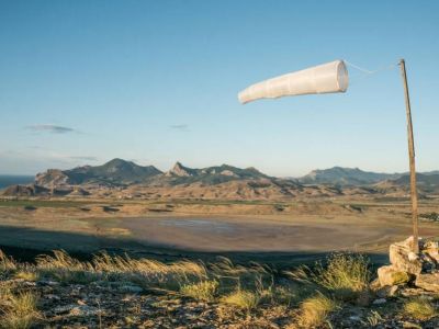 风向突变！从欧美到澳洲 全球交易员正押注降息叙事终结