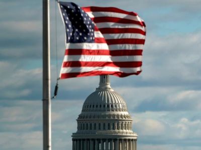 狂飙至3万亿美元：美国私募信贷正演变为“高风险版”公共债务市场 ，激进承销引发泡沫担忧