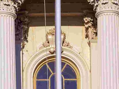 关税收入飙升撑腰 美国11月财政赤字降温 白宫对尼加拉瓜启动新制裁措施