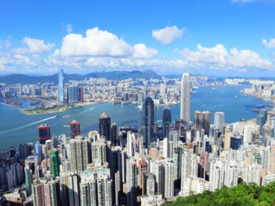 香港2025年上半年超级富豪人数飙升22.9%至1.7万人 增幅冠绝全球