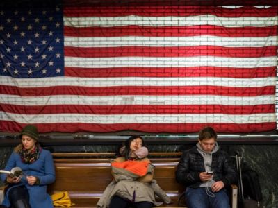 市场重回“坏消息即好消息”逻辑！非农数据疲软=降息概率提升，美股、美债有望获支撑