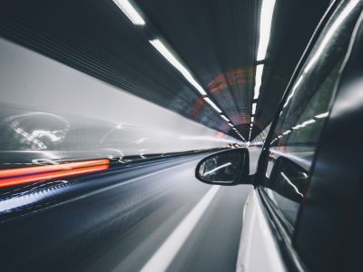 中国汽车流通协会：11月全国商用车整体销量(批发)为39.17万辆 同比增长24.42%