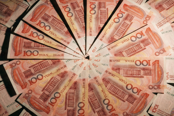 西部证券：人民币升值大周期开启，2026年或成中国经济繁荣起点