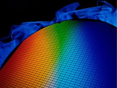 两大巨头联手提价！三星、SK海力士 DRAM 报价或最高提升70%