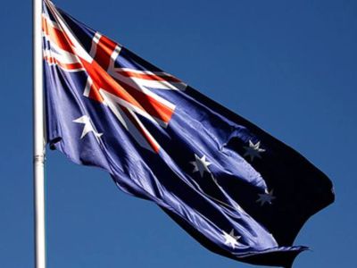 澳联储释放“耐心”信号：淡化短期数据波动 高通胀下对利率持谨慎立场