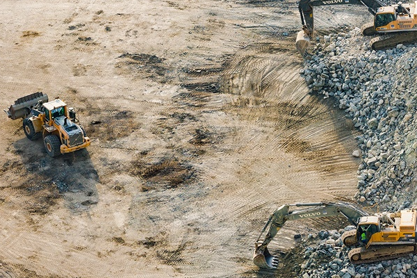 铜价涨幅远超预期！高盛上调上半年目标价，但仍然坚持“美国关税后回调”