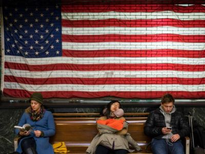 12月非农今夜出炉：就业料温和增长至7.3万，“稳定之年”或成2026主旋律