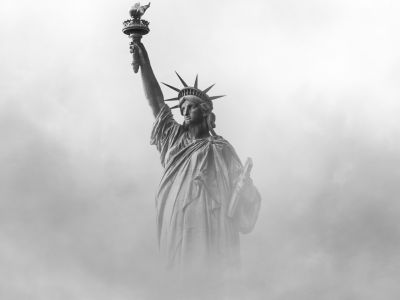 美伊伊斯坦布尔关键会谈进入“最后窗口”，原油与黄金市场屏息以待