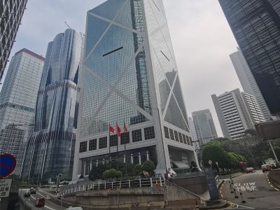 谢展寰：过去三年香港食环署辖下各个街市的租金调整介于1.7%至2.6%