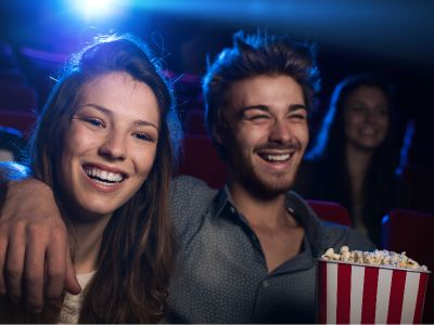 史上最长春节档7部影片竞逐 业内：乐观预期下票房有望冲击80亿